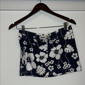 Island Company Navy and White Floral Mini Skirt